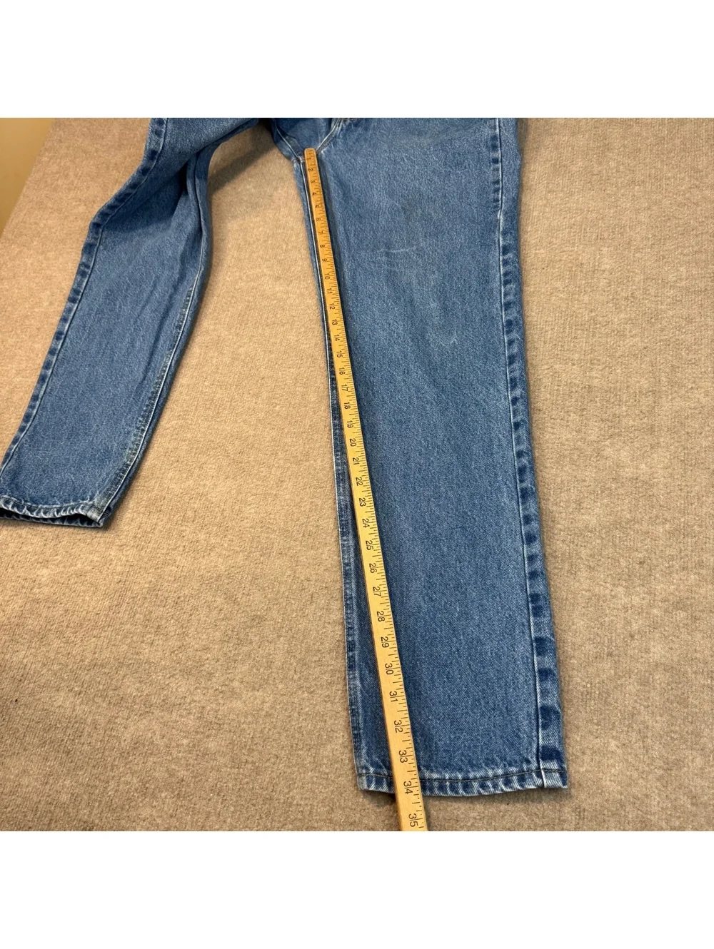 Carhartt these b17